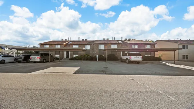 $1,300,000 | 804 West Cedar Court, Fruita, CO 81521