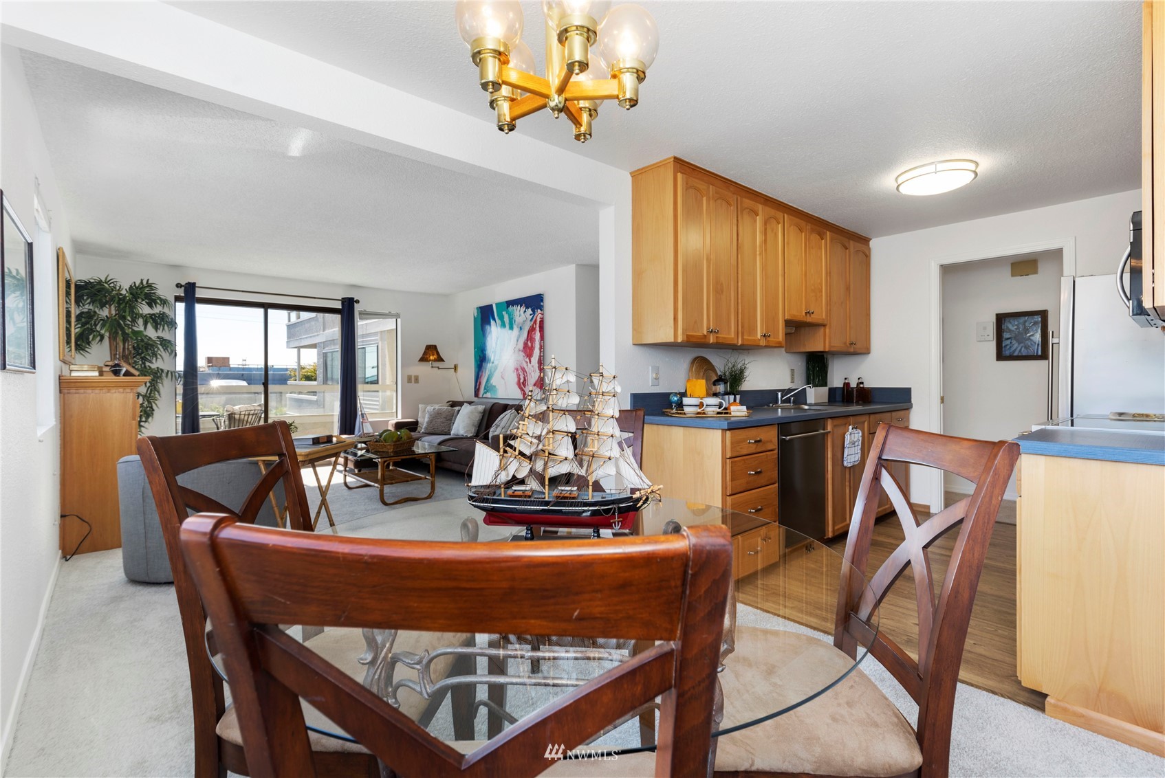 626 Main Street, Unit 2 Edmonds, WA 98020 - Photo 14 of 37 Gallery Image 14