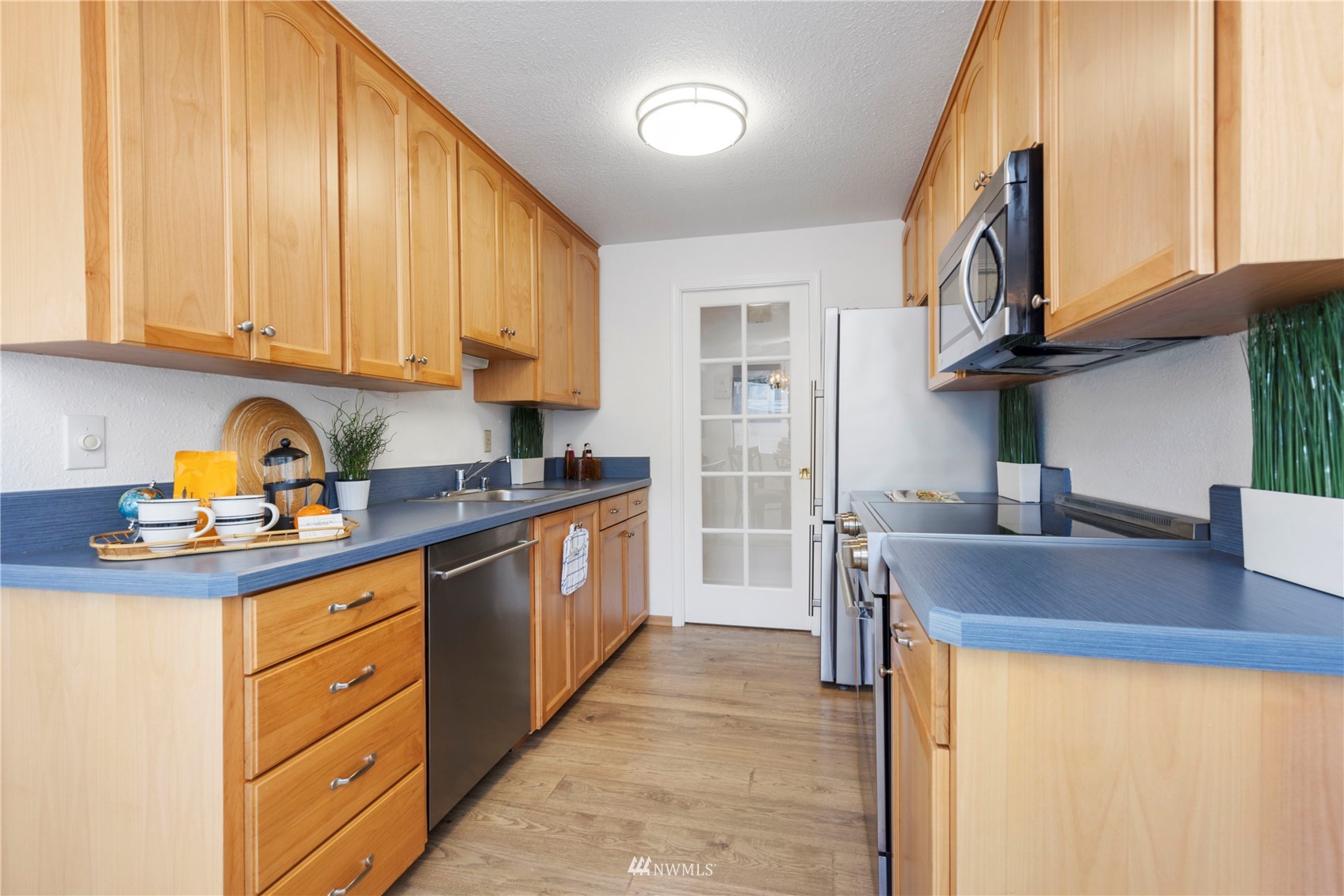 626 Main Street, Unit 2 Edmonds, WA 98020 - Photo 17 of 37 Gallery Image 17