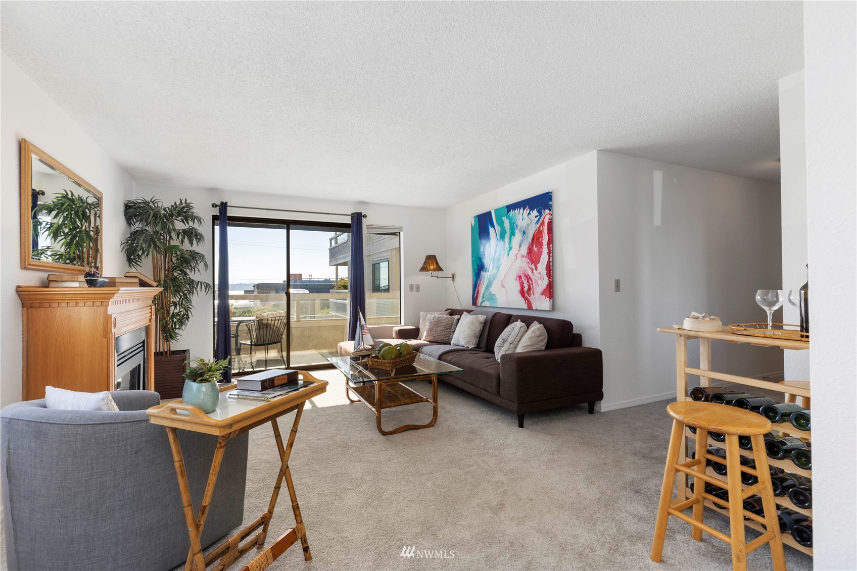 626 Main Street, Unit 2 Edmonds, WA 98020 - Photo 8 of 37 Gallery Image 8
