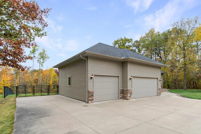 $549,900 | 31838 Blue Ridge Drive, Breezy Point, MN 56472