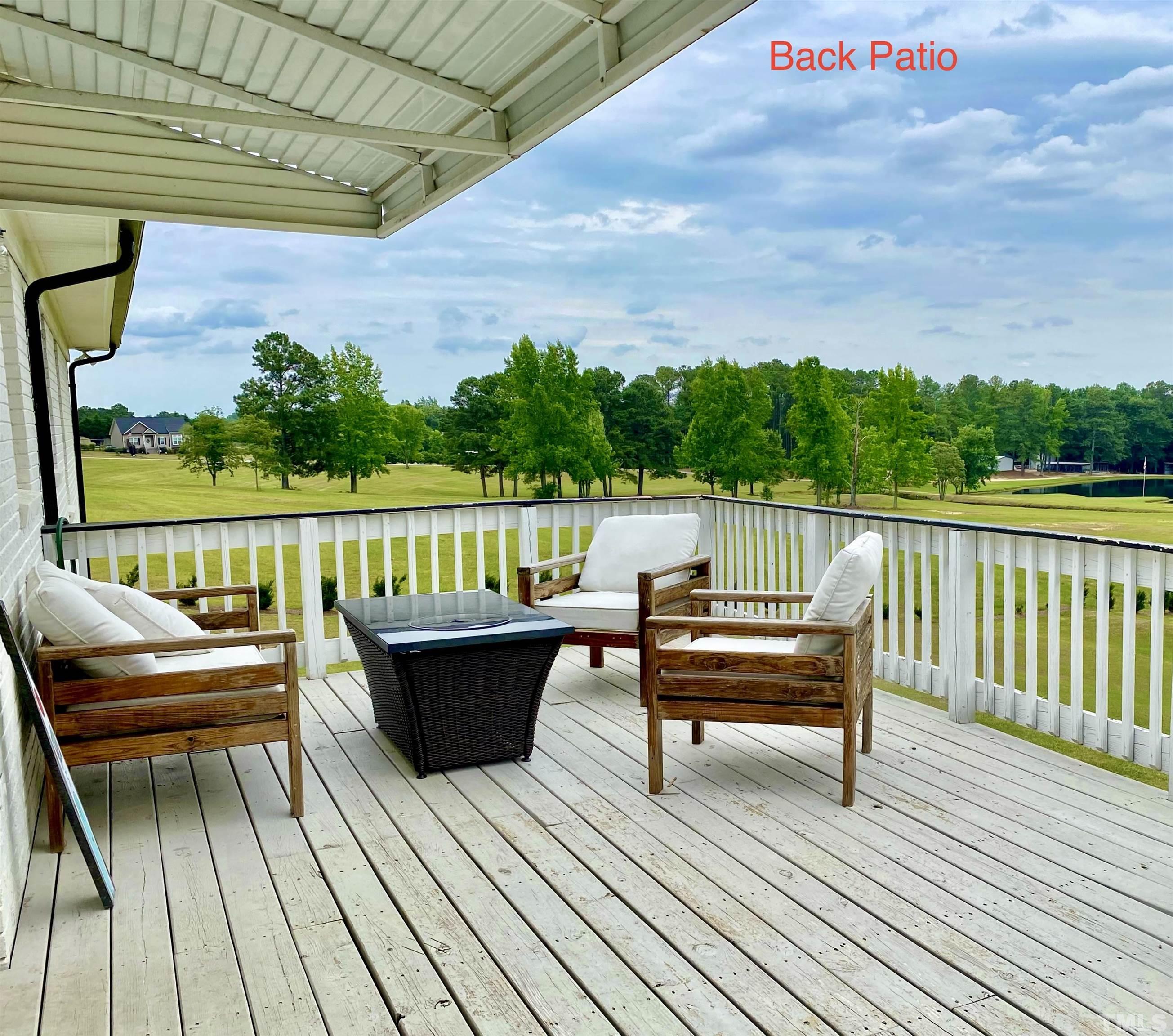 881 Clayton Road Benson, NC 27504 - Photo 3 of 18