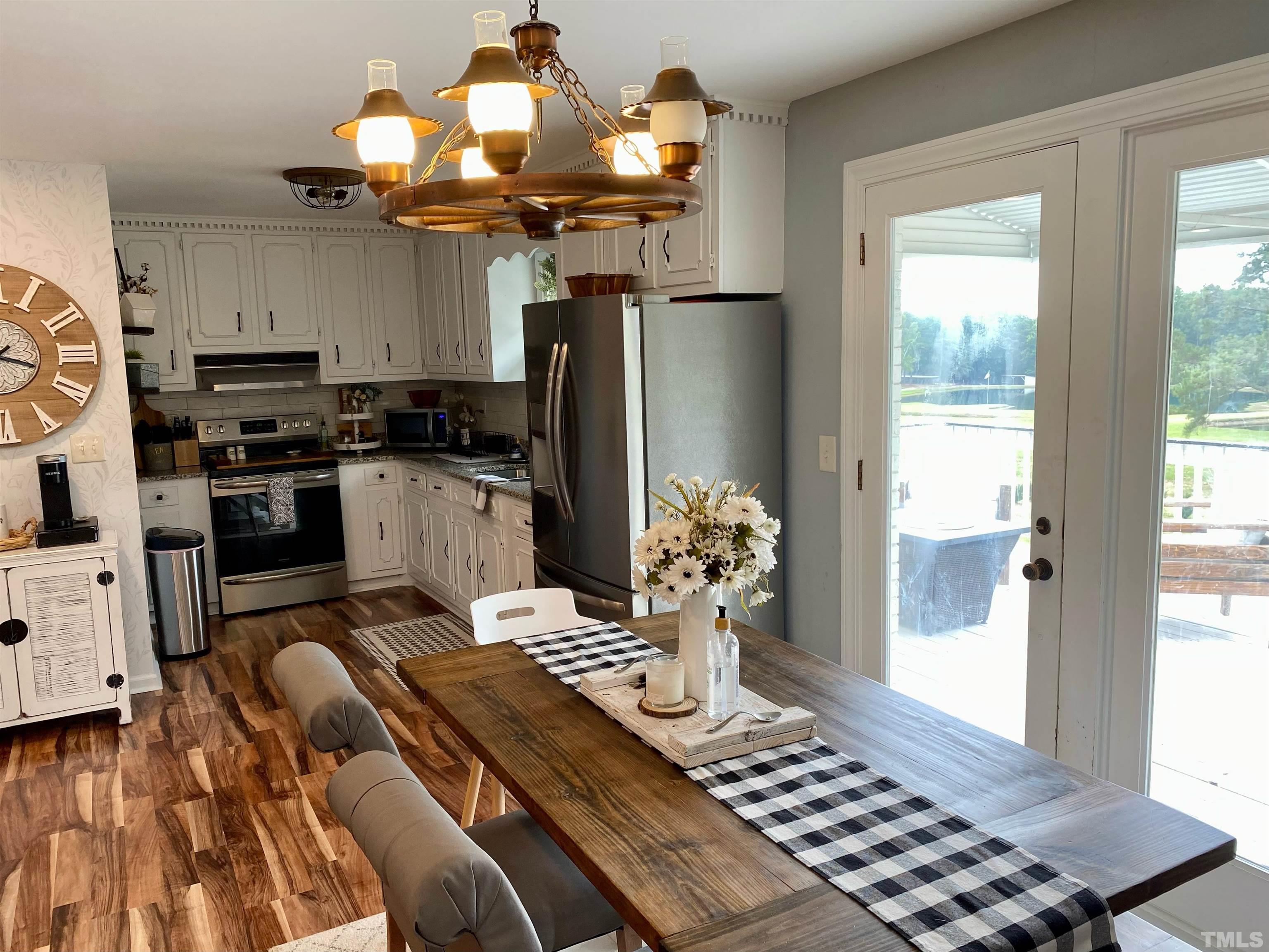 881 Clayton Road Benson, NC 27504 - Photo 8 of 18
