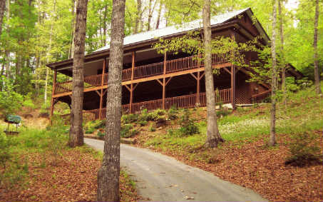 195 Evans Hollow Road Murphy, NC 28906 - Photo 1 of 1 a backyard of a house with lots of green space