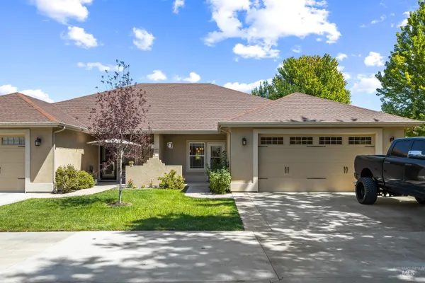 $425,000 | 1653 East Horse Creek Court, Meridian, ID 83642