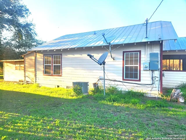 $129,900 | 303 North Milam Street, Pettus, TX 78146