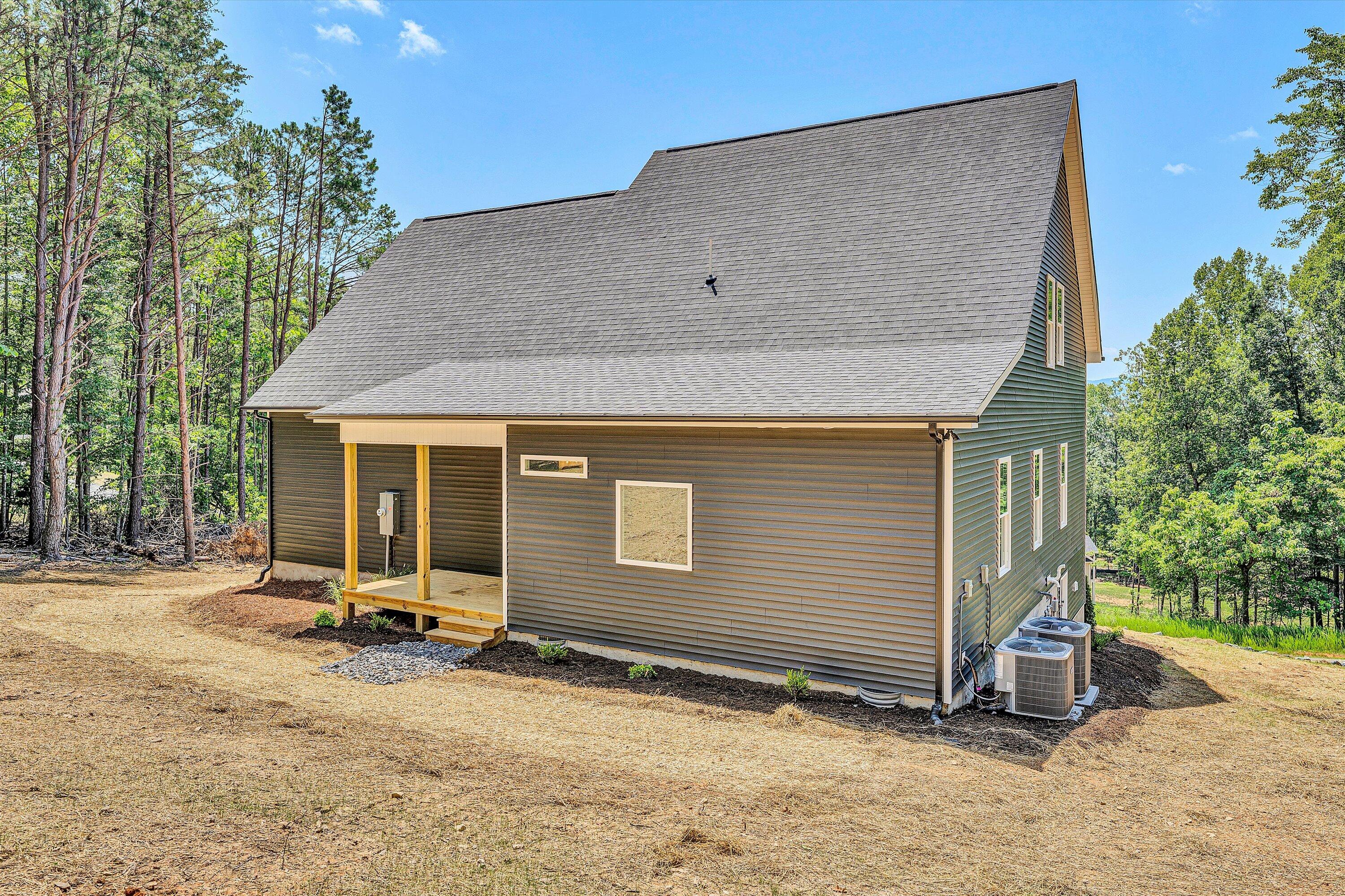 292 West Glade Trail Blue Ridge, VA 24064 - Photo 34 of 41 40-DSC00195
