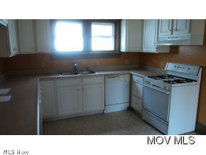 504 Riverside Drive St. Marys, WV 26170 - Photo 7 of 11