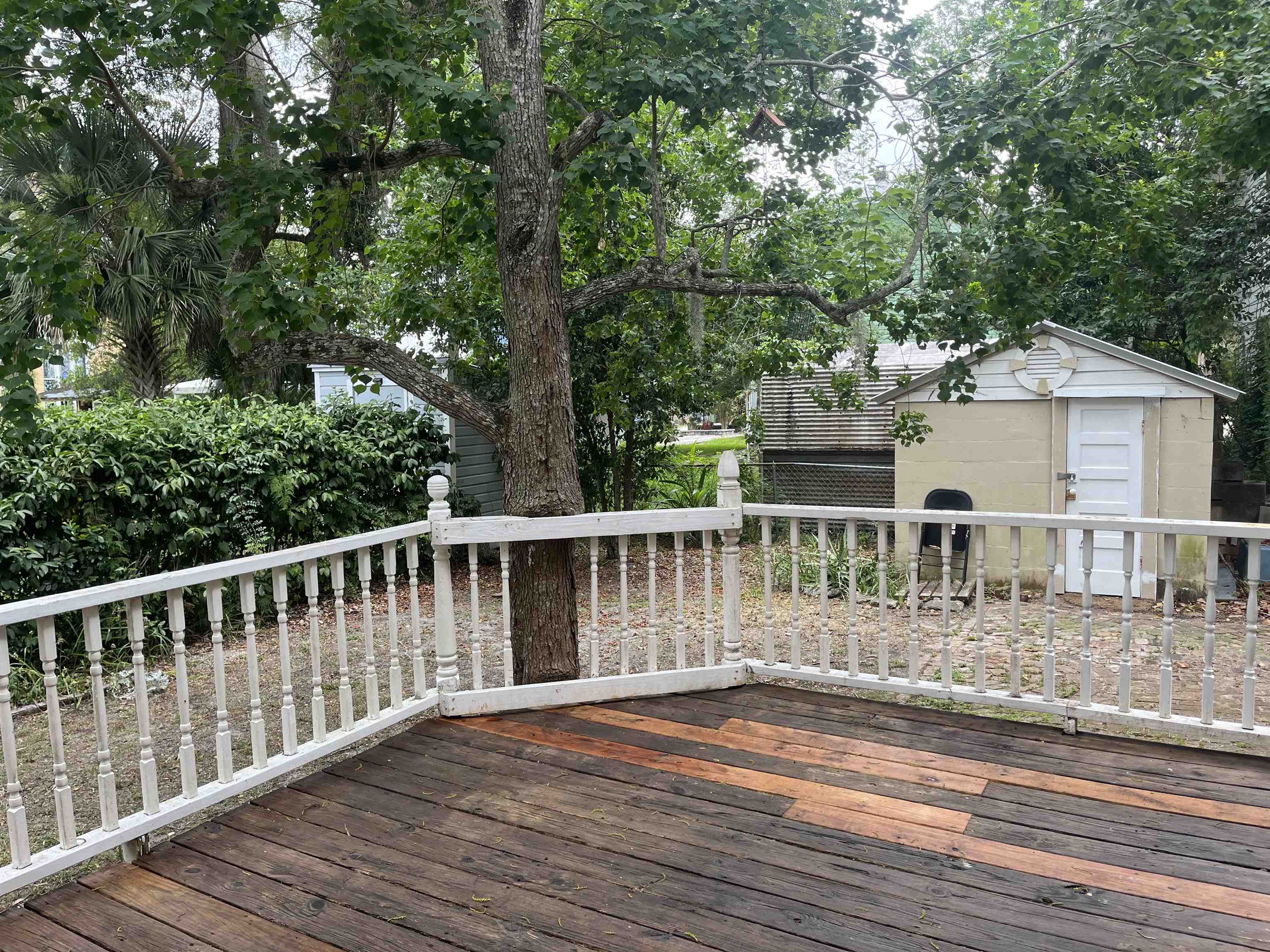 25 Desoto Place, Unit 1 St. Augustine, FL 32084 - Photo 11 of 12 a view of a house with a deck
