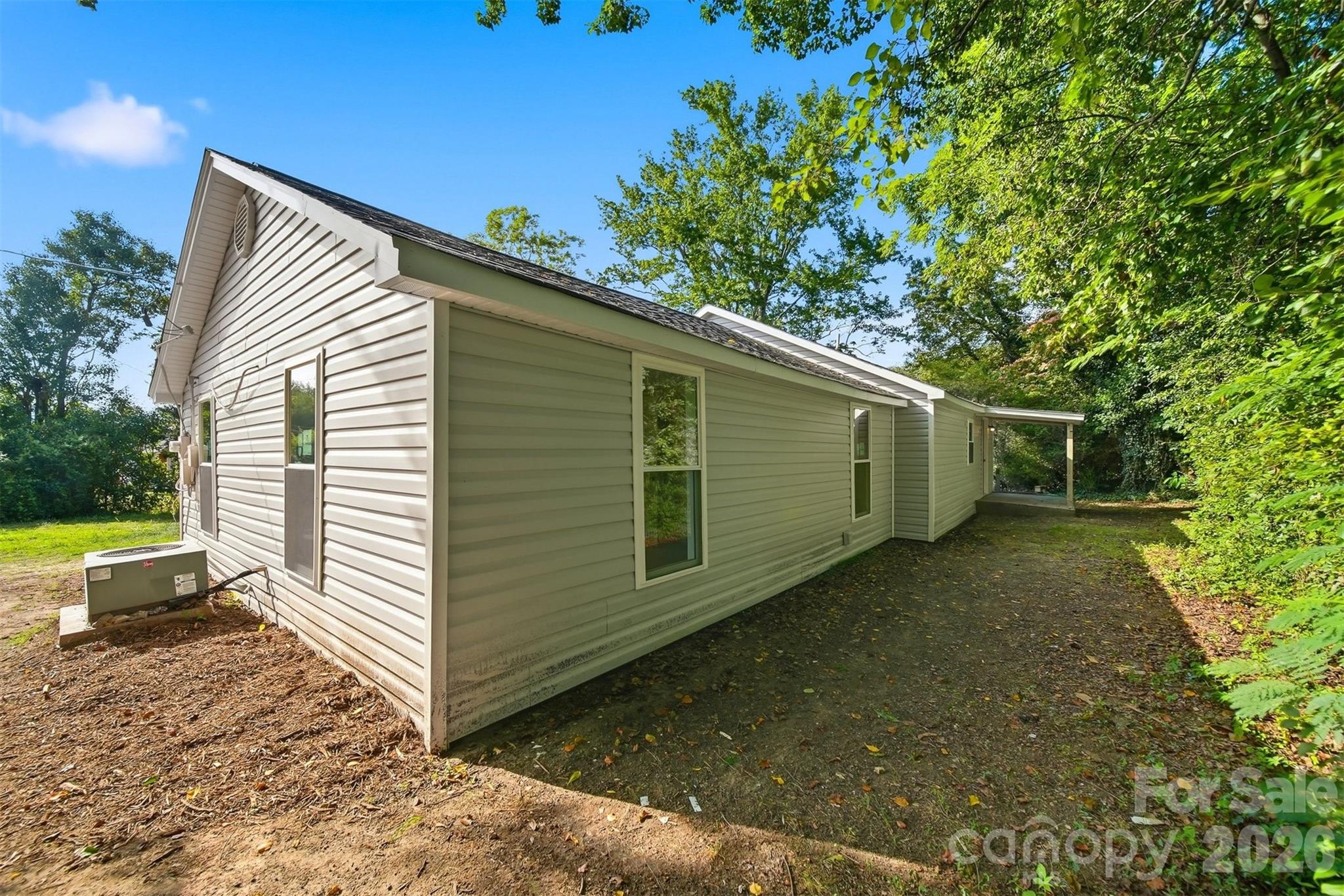 218 33rd Street Southwest Hickory, NC 28602 - Photo 25 of 26