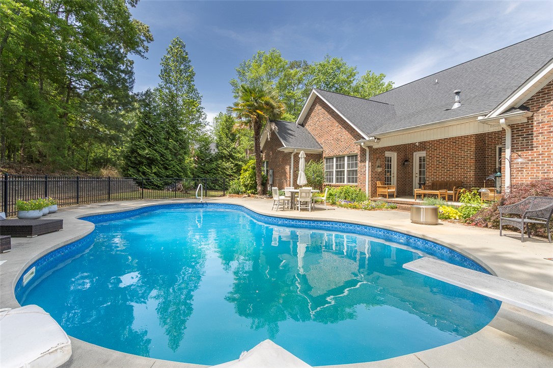 201 C-10-147F Anderson, SC 29621 - Photo 2 of 49