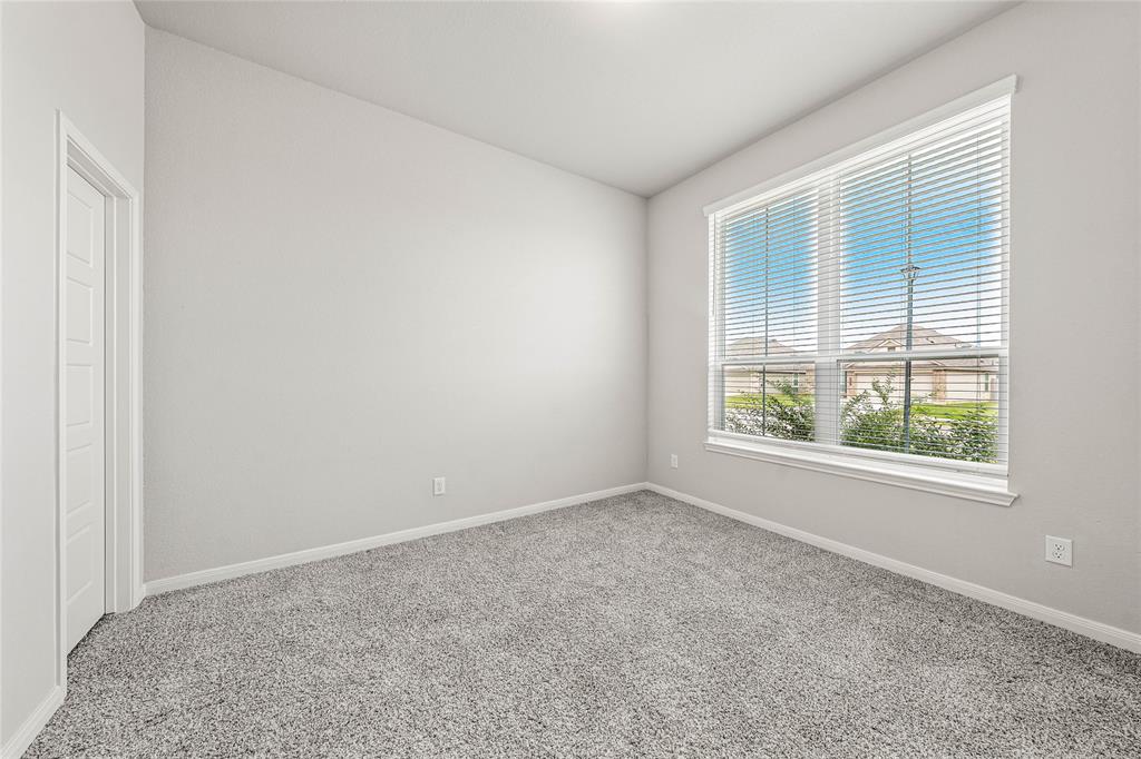 4020 Centerfire Road Waco, TX 76705 - Photo 28 of 36