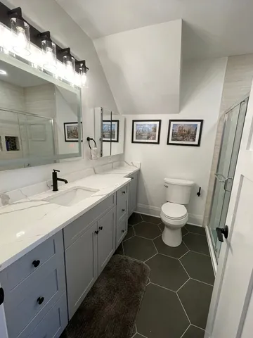 $3,395 | 433 Wisconsin Avenue, Unit 1, Oak Park, IL 60302