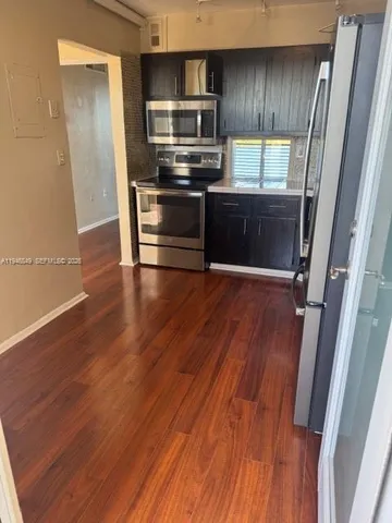 $1,750 | 1075 Northeast Miami Gardens Drive, Unit 706, Miami, FL 33179