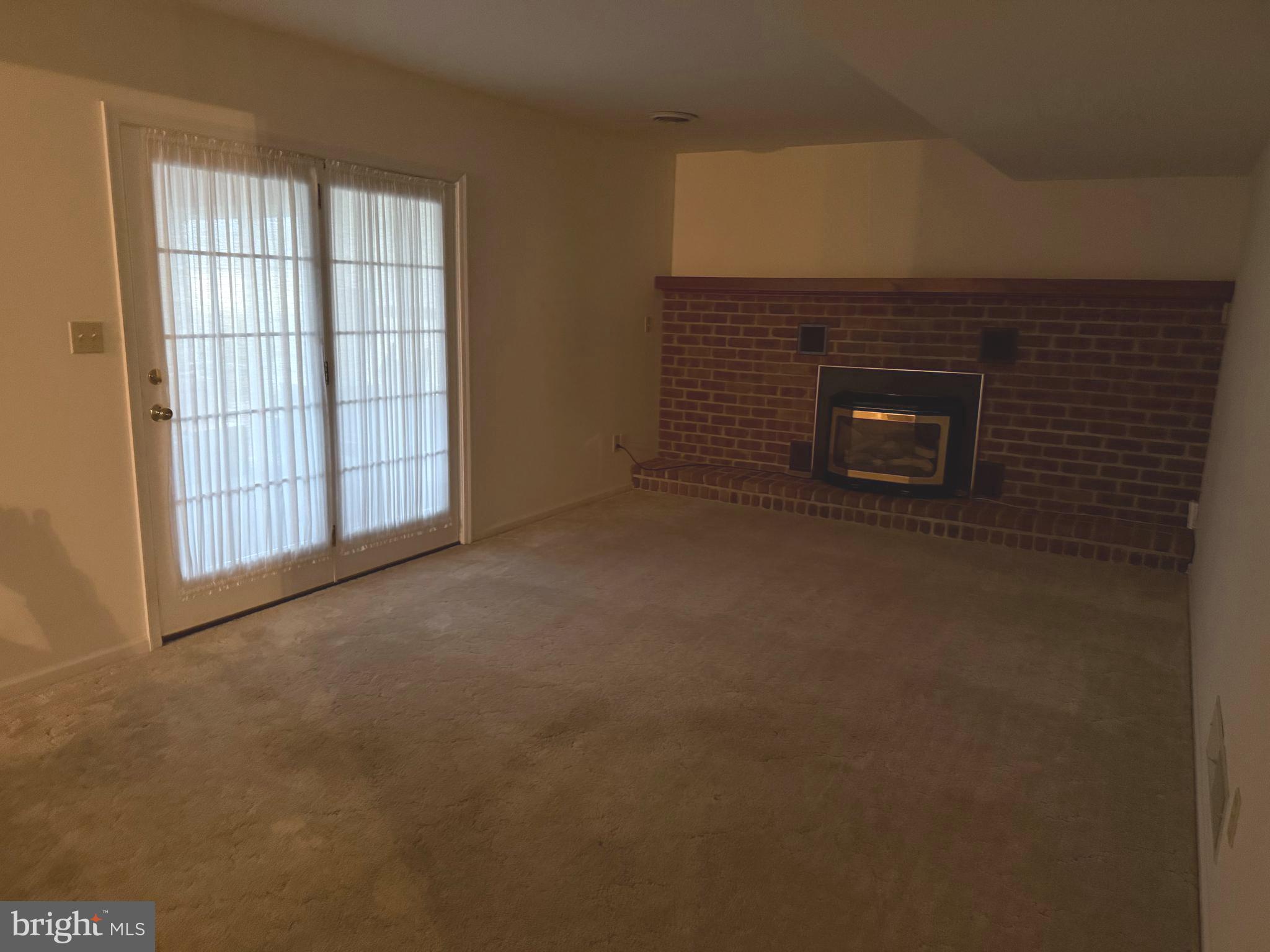 340 Estate Road Boyertown, PA 19512 - Photo 7 of 16 an empty room with windows