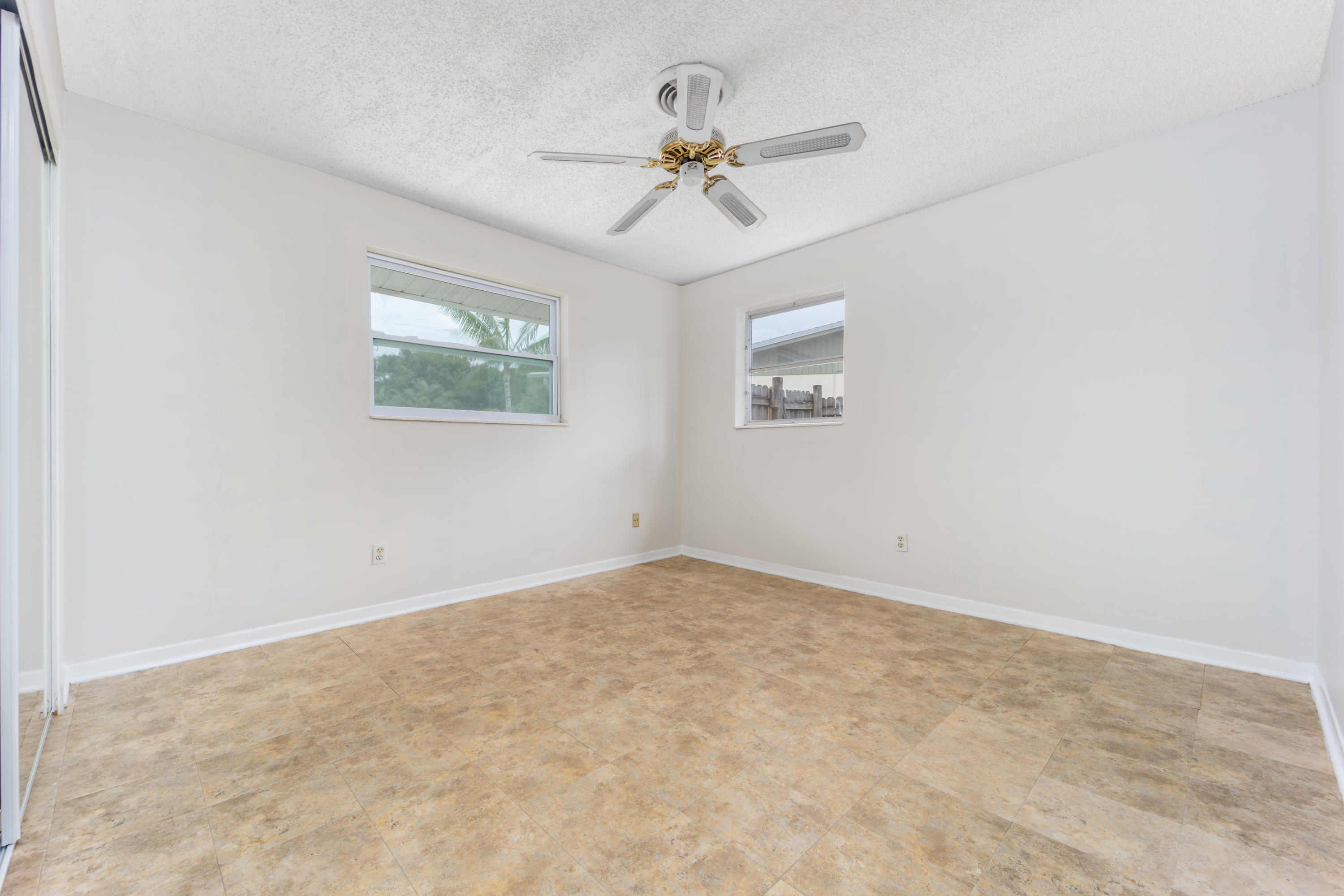 2406 Southwest Hideaway Lane Stuart, FL 34994 - Photo 23 of 39 2106 SW Hideaway Place-19