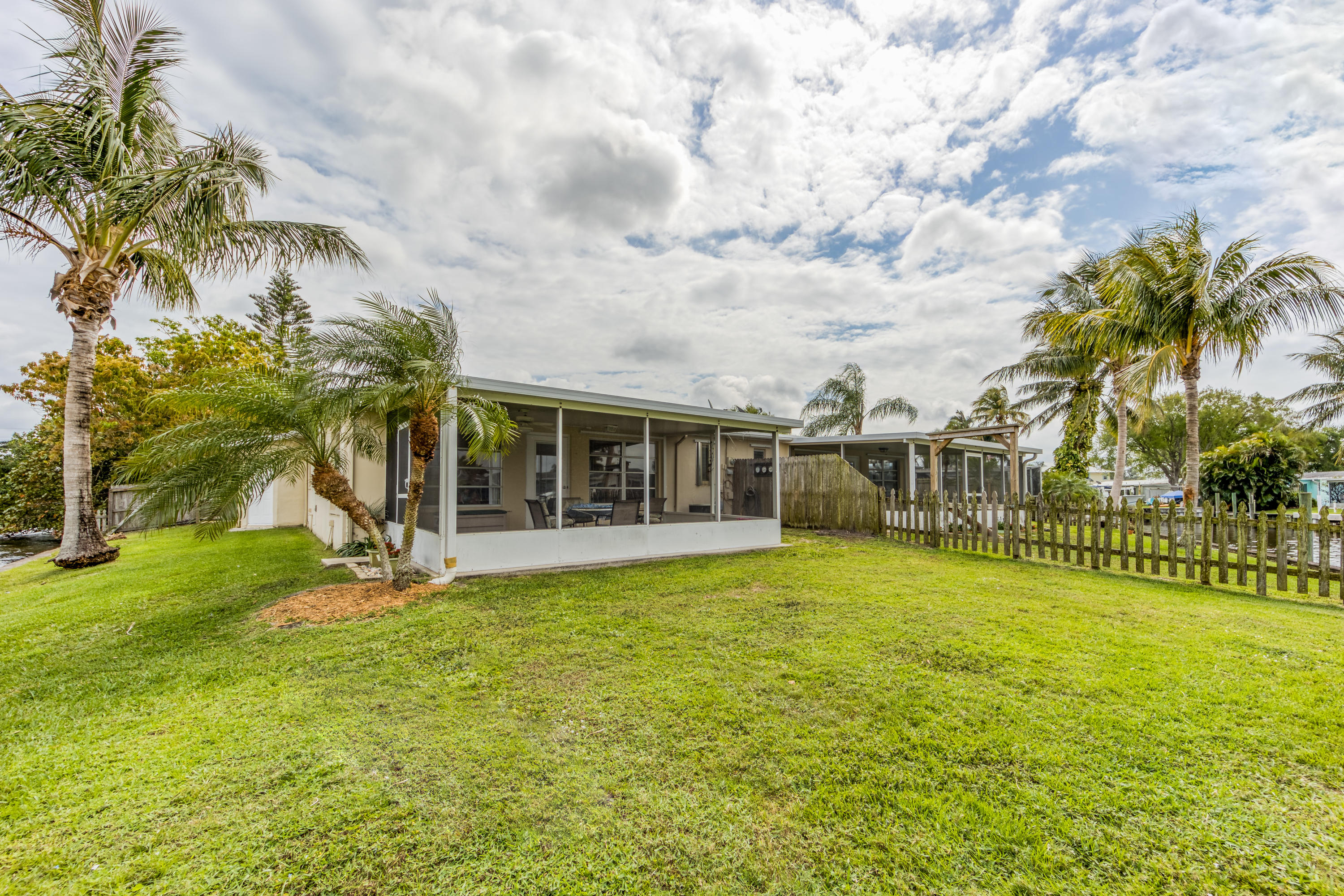 2406 Southwest Hideaway Lane Stuart, FL 34994 - Photo 34 of 39 2106 SW Hideaway Place-28