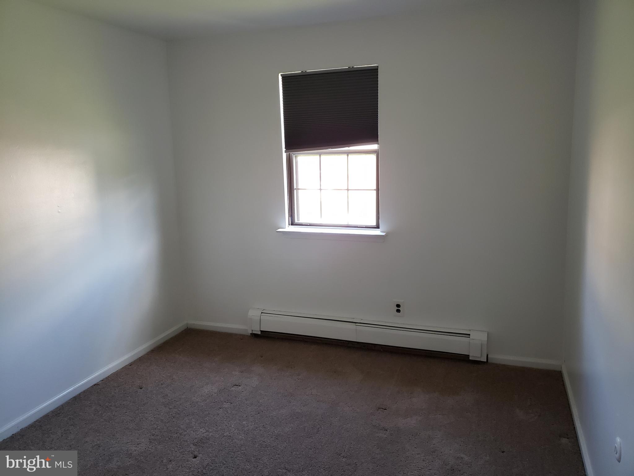 9 Thomas Road Aston, PA 19014 - Photo 13 of 15