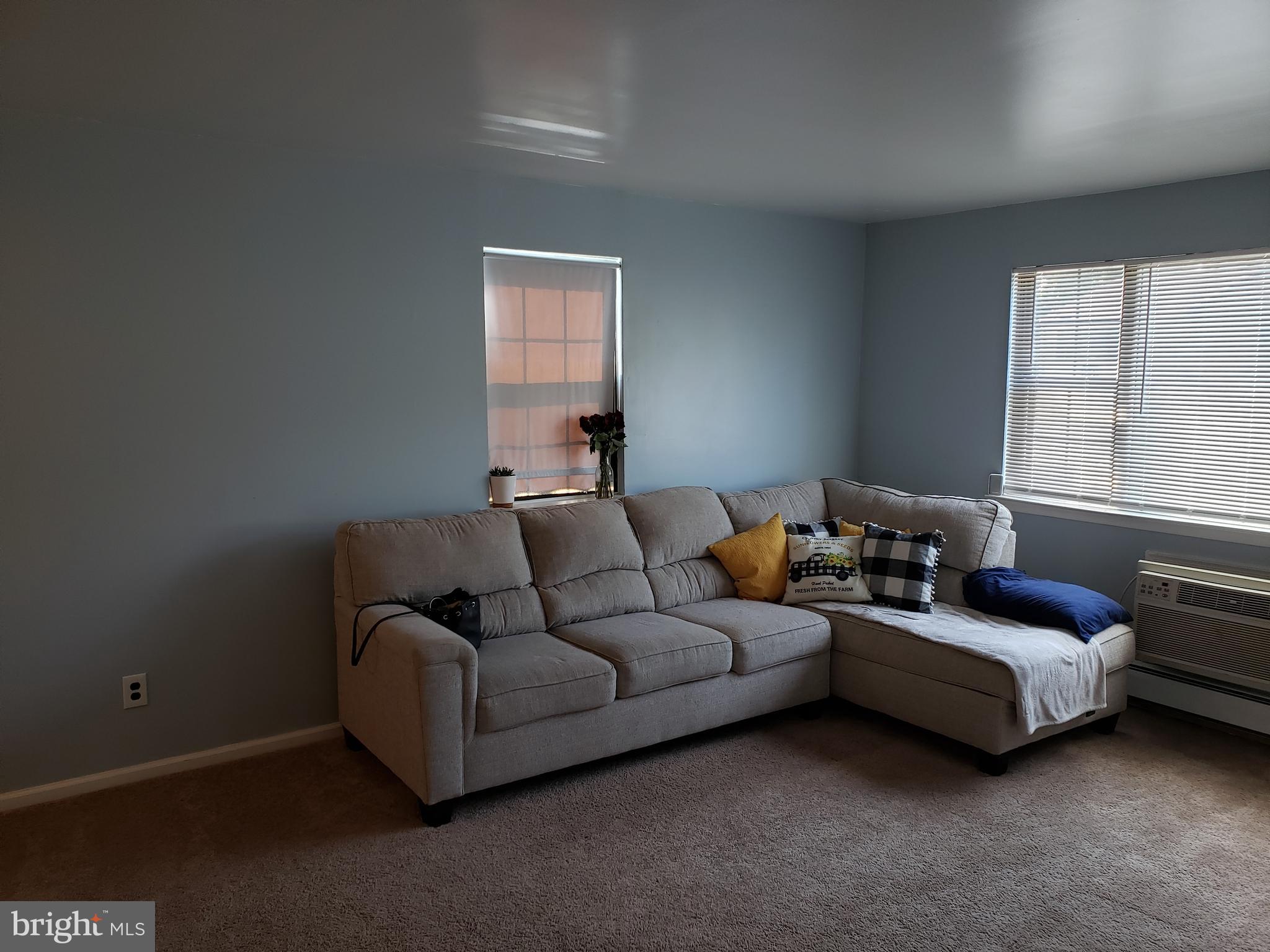 9 Thomas Road Aston, PA 19014 - Photo 5 of 15