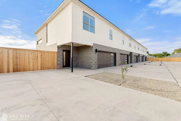 $1,595 | 310 Homestead Avenue, Unit 7, Lubbock, TX 79416