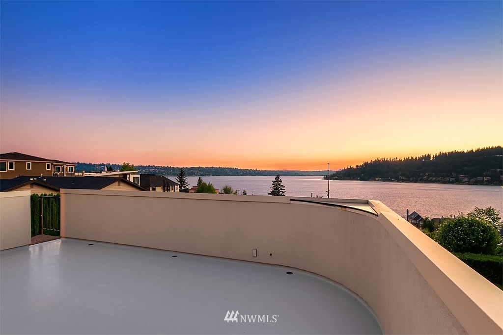 1101 North 38th Street Renton, WA 98056 - Photo 10 of 25