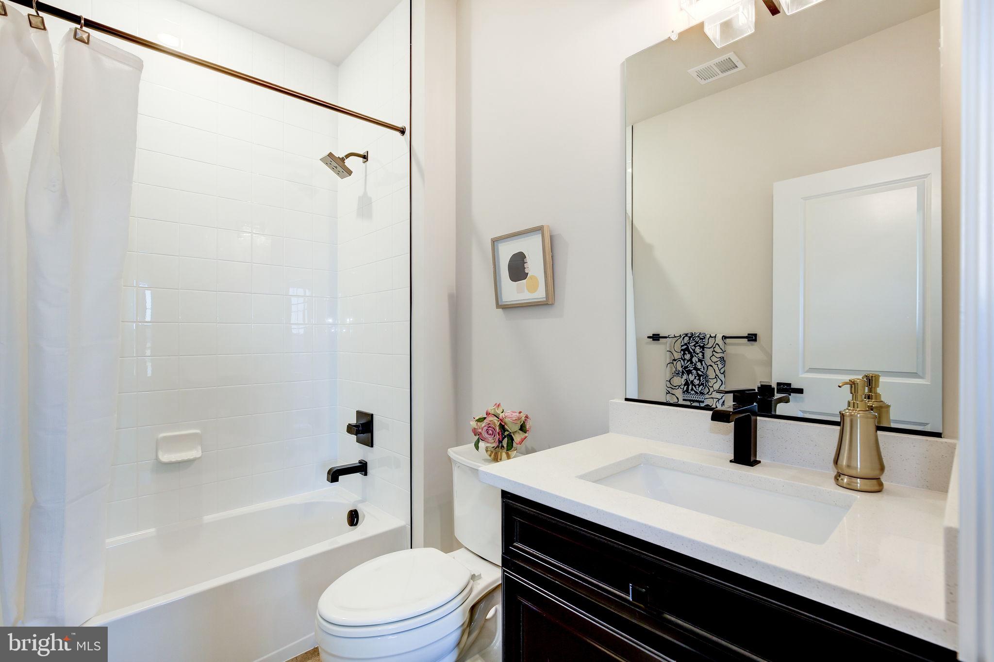 6547 Clubhouse Boulevard Laurel, MD 20708 - Photo 52 of 86 Ensuite Bathroom