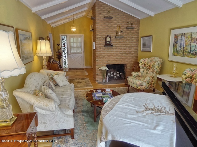 1007 Sleepy Hollow Road Clarks Summit, PA 18411 - Photo 4 of 31 Gallery Image 4