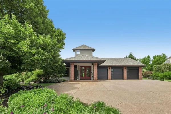 $2,395,000 | 218 North Grandview Drive, Pittsburgh, PA 15215