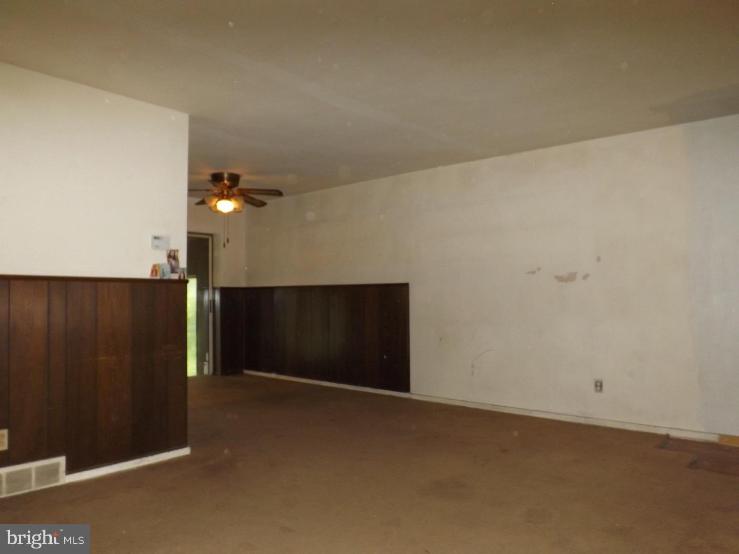 4620 Durham Road Kintnersville, PA 18930 - Photo 3 of 8 Gallery Image 3