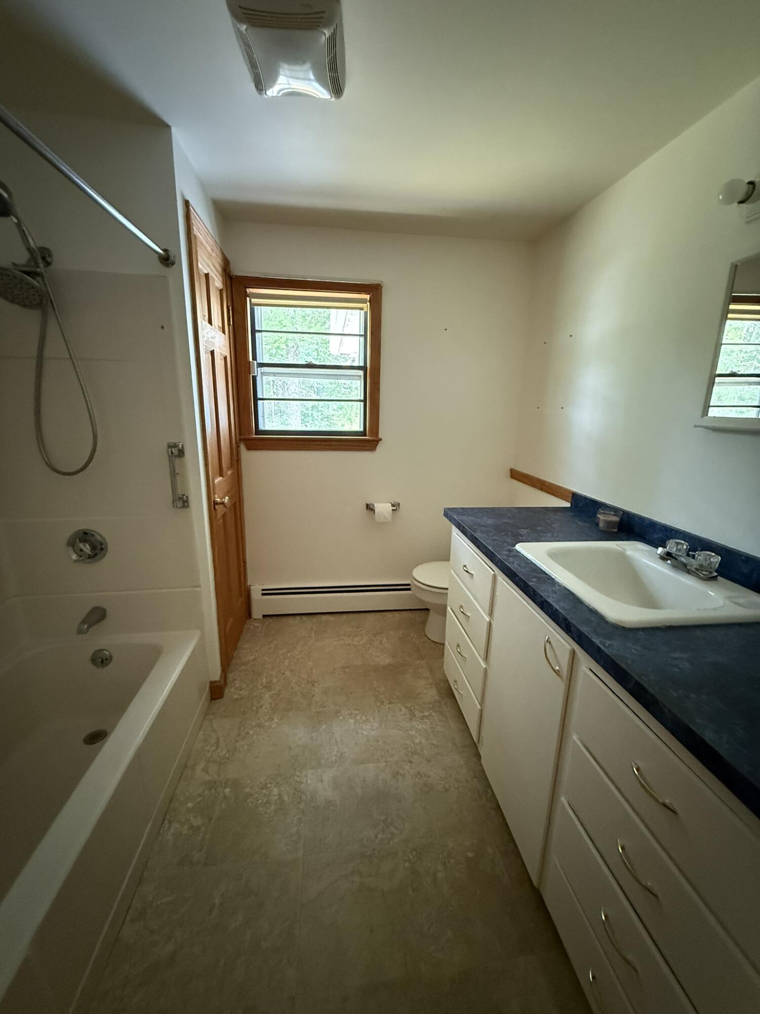 77 Casco Road Naples, ME 04055 - Photo 9 of 20 IMG_5463