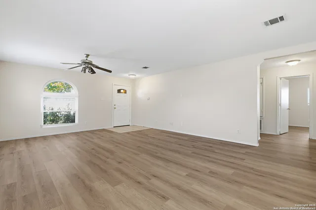 $1,750 | 3922 Azalea Breeze, San Antonio, TX 78259