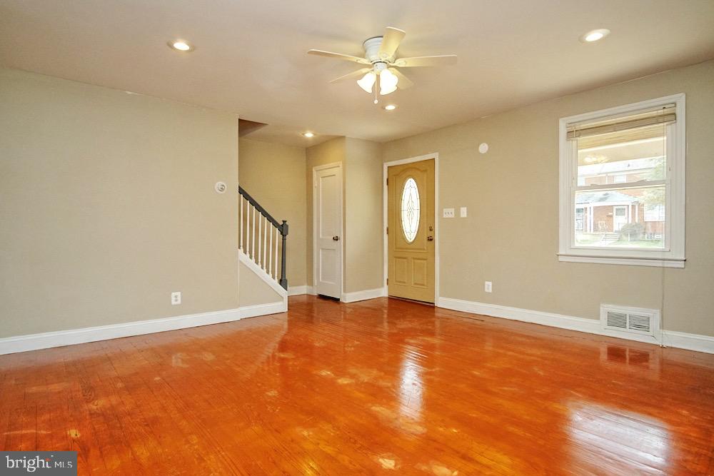 1700 Heathfield Road Baltimore, MD 21239 - Photo 3 of 13