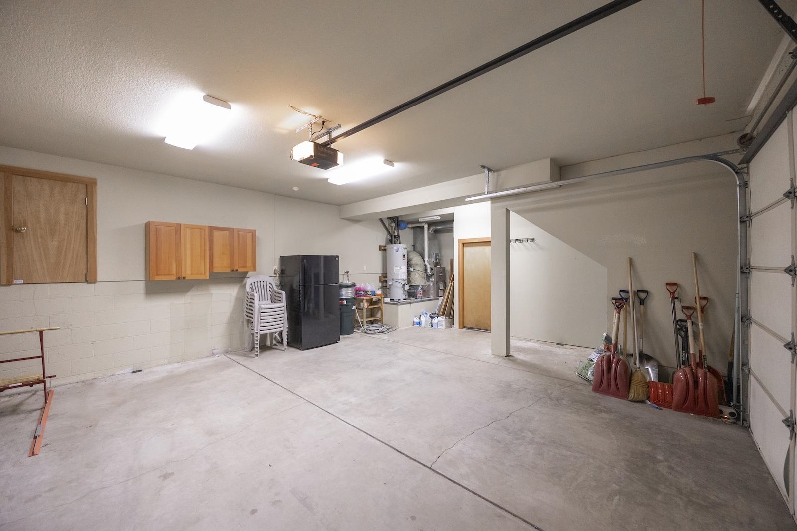 1100 Soda Springs Road Soda Springs, CA 95728 - Photo 24 of 28 Oversized with additional storage space
