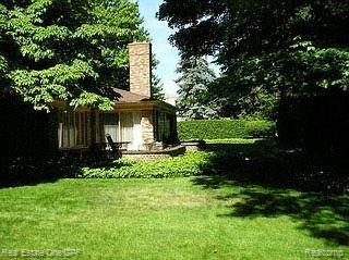 24 South Deeplands Road Grosse Pointe, MI 48236 - Photo 17 of 18 Back of house