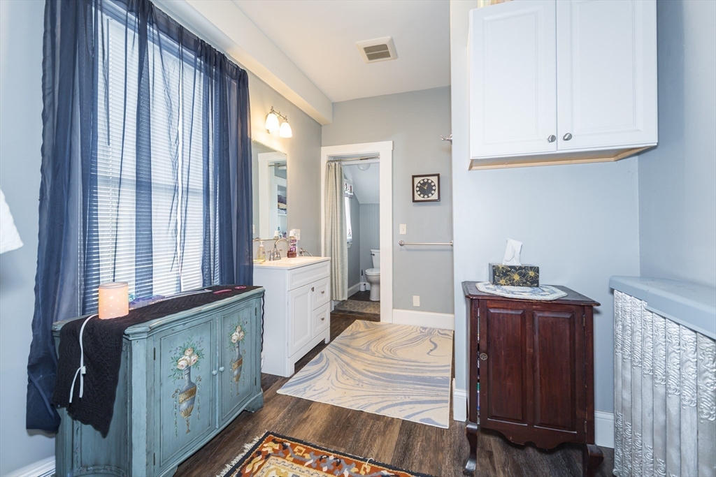 52 Washington Street Natick, MA 01760 - Photo 12 of 34