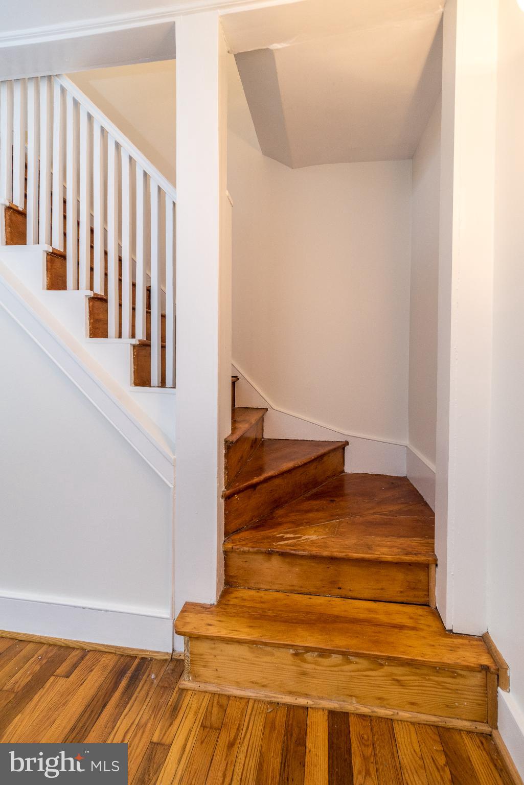 632 Naomi Street Philadelphia, PA 19144 - Photo 10 of 51 Original c. 1860s wooden staircase
