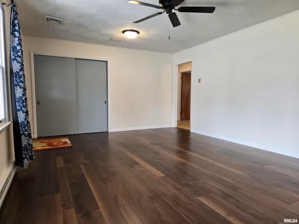 $138,000 | 420 North Marion Street, Carthage, IL 62321