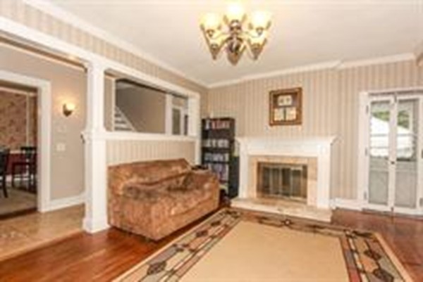 37 Westernview Street Springfield, MA 01108 - Photo 10 of 29 Gallery Image 10