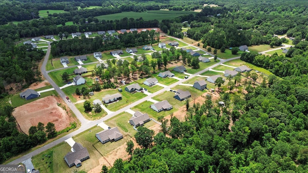 166 Rachel Lane Hartwell, GA 30643 - Photo 47 of 51 an aerial view of a house with a yard and lake view in back