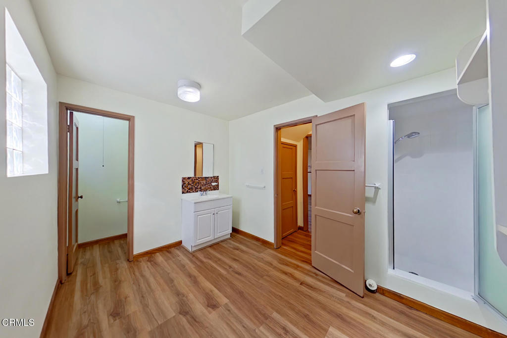 1462 Glengarry Road Pasadena, CA 91105 - Photo 45 of 57 16 Bathroom 3 (1)