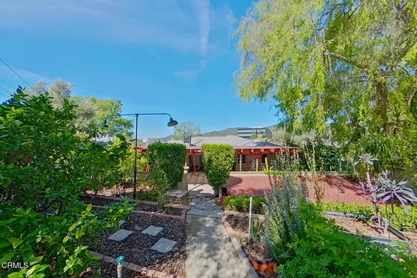 $6,900 | 1462 Glengarry Road, Pasadena, CA 91105