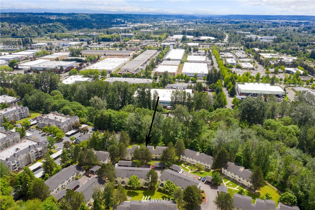 833 Southwest Sunset Boulevard, Unit E24 Renton, WA 98057 - Photo 31 of 34