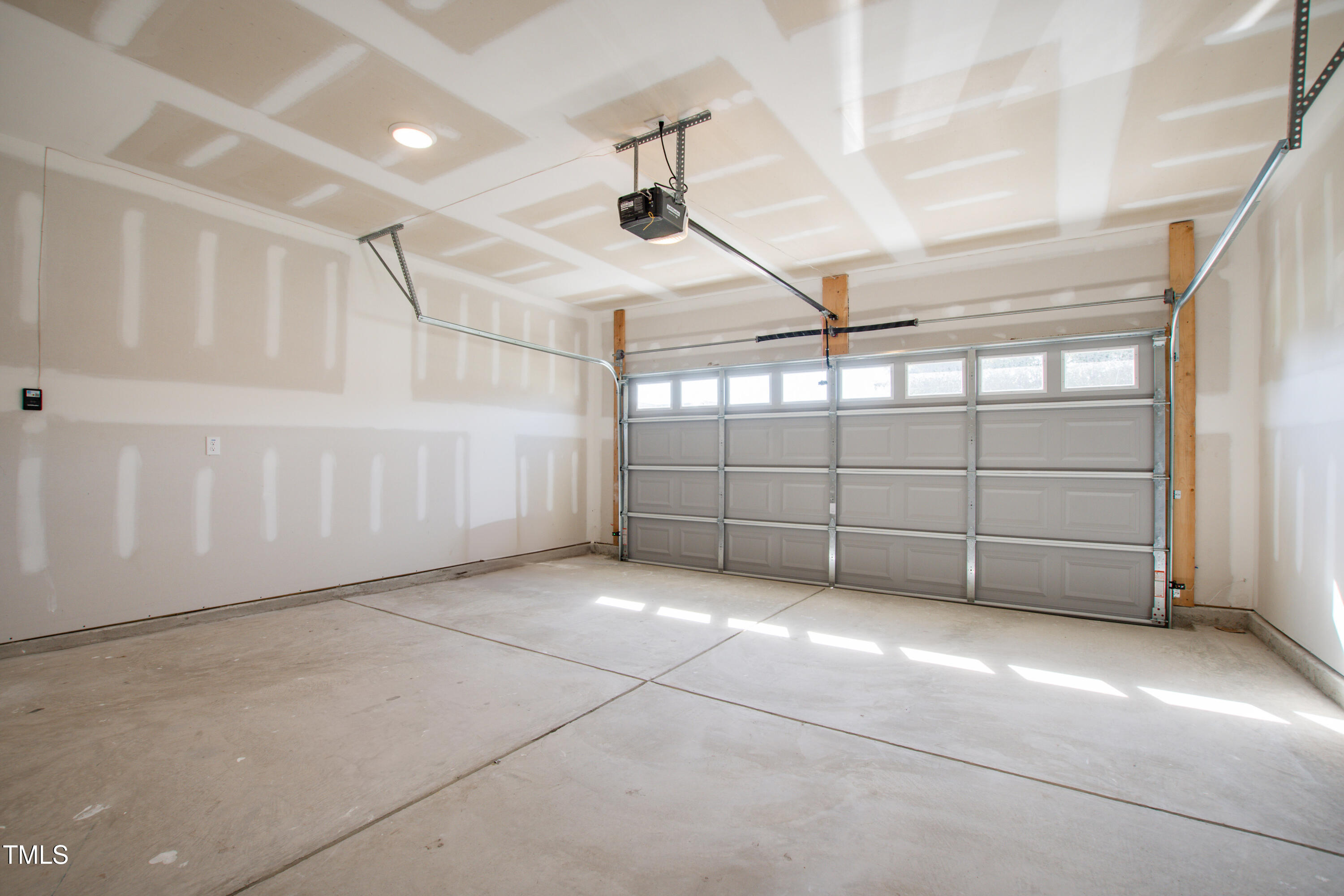 435 Iris Bryant Road Dunn, NC 28334 - Photo 29 of 30 Iris Bryant-67-Garage 2