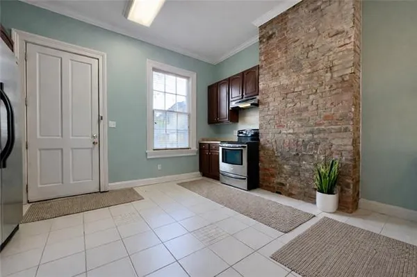 $2,200 | 532 First Street, New Orleans, LA 70130