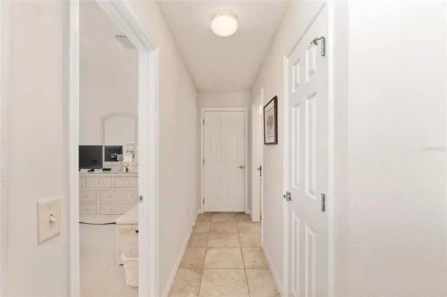 $389,900 | 8907 Southeast 168th Tailfer Street, The Villages, FL 32162