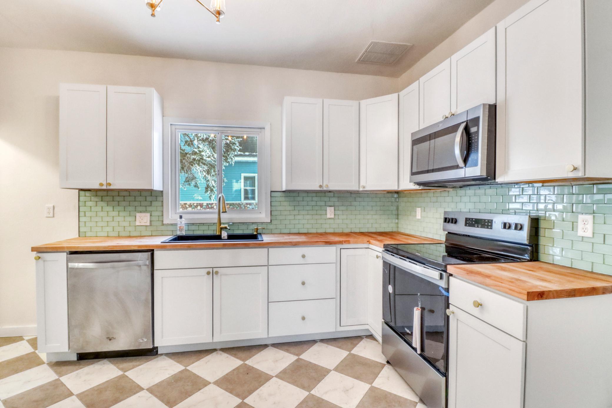 153 Center Street North Rothsay, MN 56579 - Photo 6 of 38