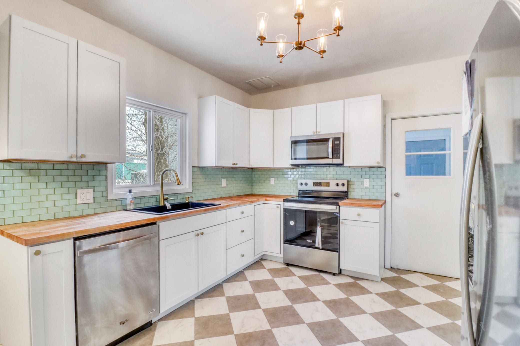 153 Center Street North Rothsay, MN 56579 - Photo 7 of 38