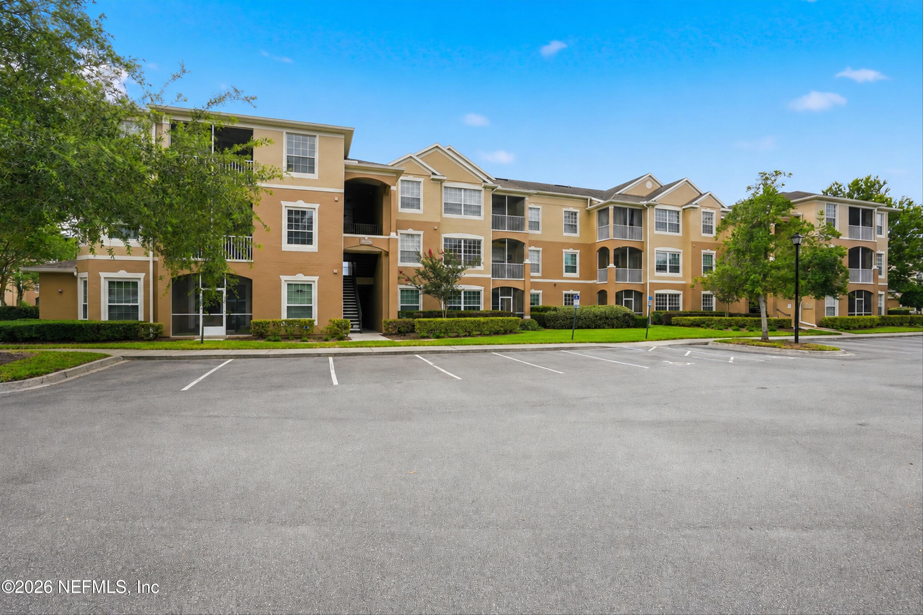 7990 Baymeadows Road East, Unit 918 Jacksonville, FL 32256 - Photo 1 of 37 01-Front