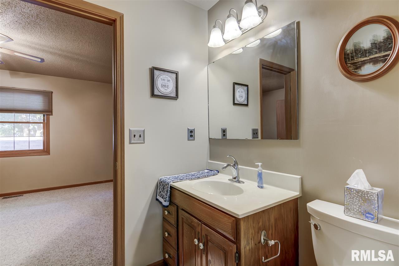 74 Amherst Drive Springfield, IL 62702 - Photo 25 of 32