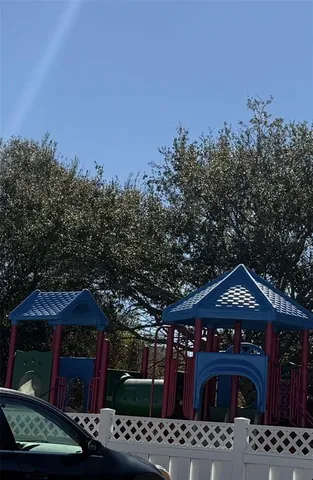 $215,000 | 7210 North Manhattan Avenue, Unit 2613, Tampa, FL 33614